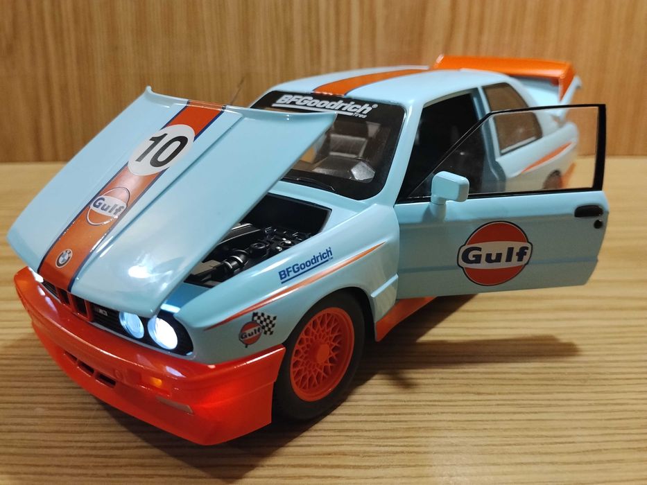 Модель BMW M3 E30 Rally 1:24 автоэксперт металл свет звук инерция БМВ Бэха машинка Ралли