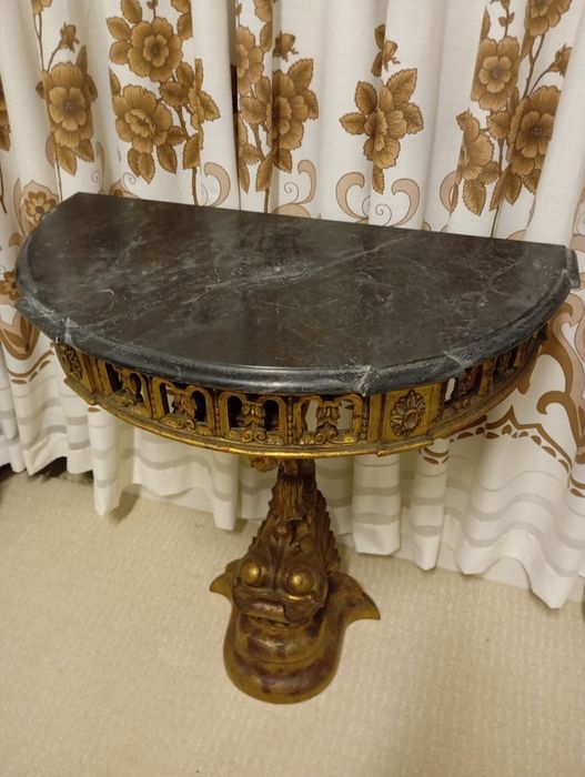 Mesa peixinho com mármore