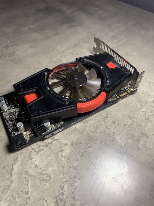 Видеокарта GeForge GTX 550 ti