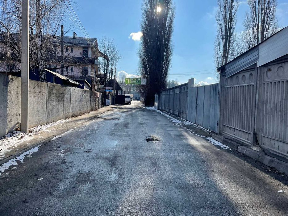 продам будівлю з терирорією та готовим бізнесом м.Обухів