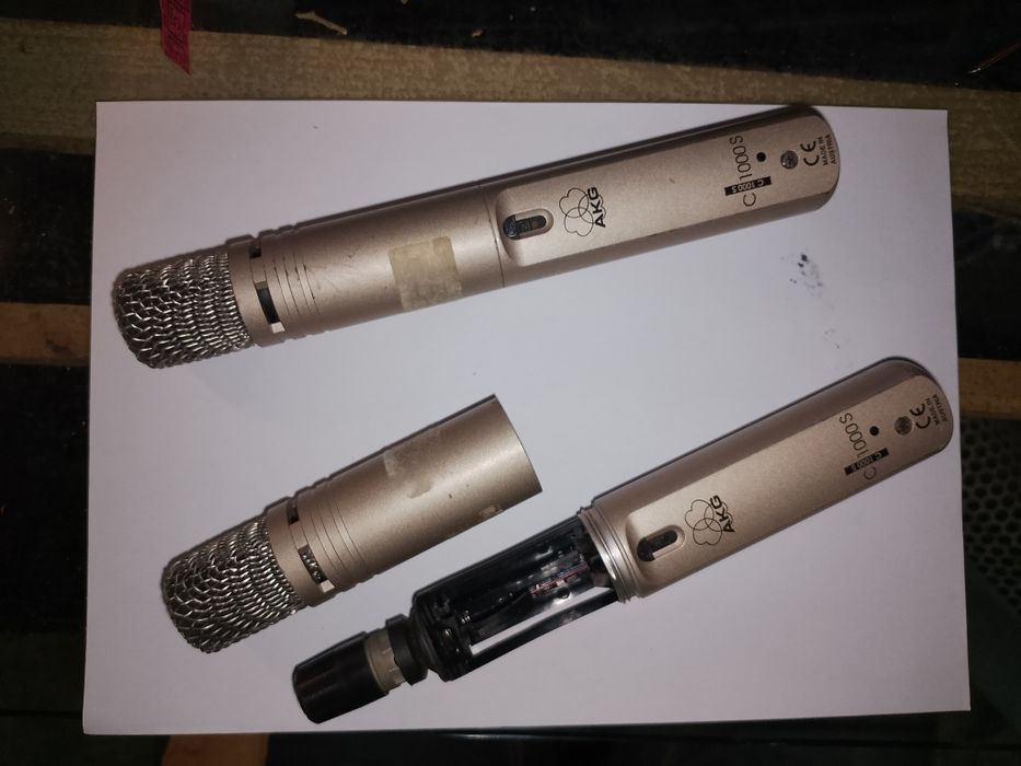 Par Microfones AKG C1000S Condensador cardióide / Hipercard.