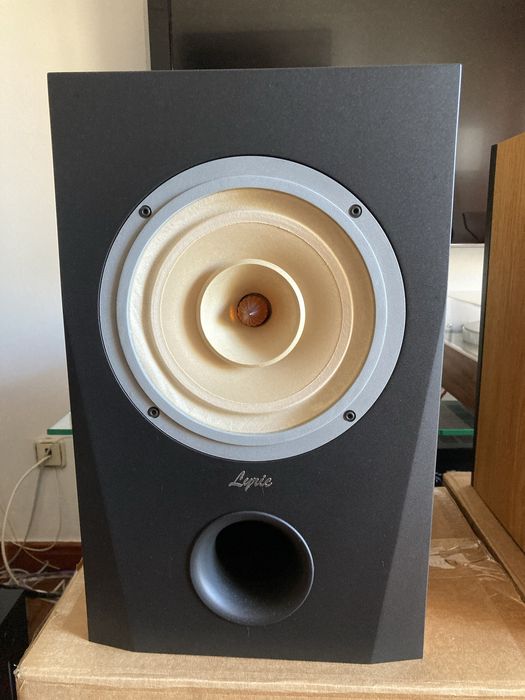 Lyrictech Riverside 8 colunas