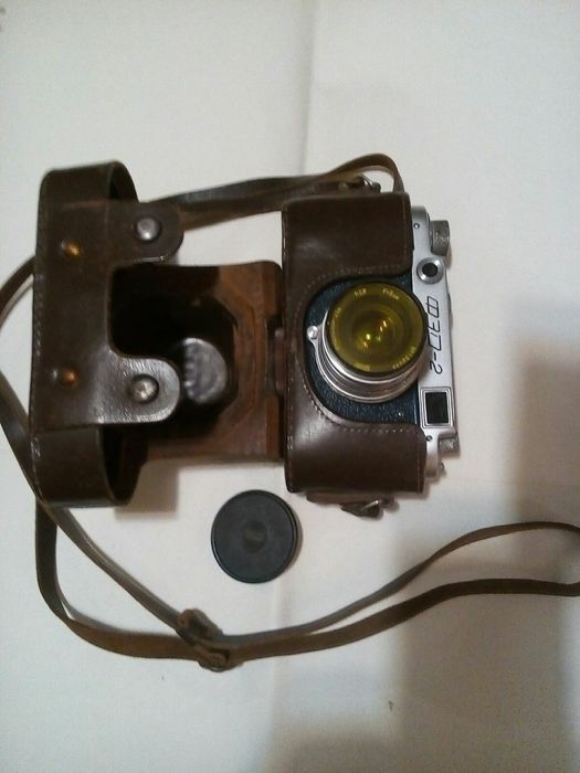 Фотоаппарат ФЭД - 2 в рабочем состоянии.