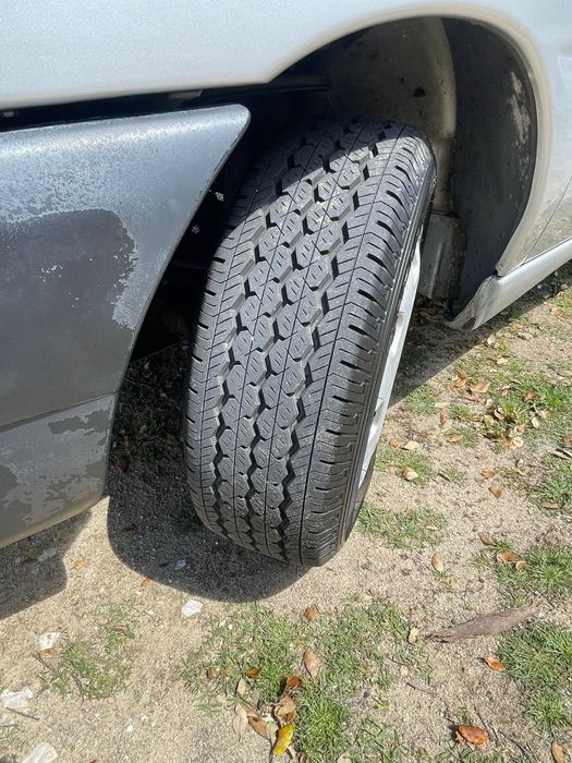 Carrinha de trabalho em muito bom estado
