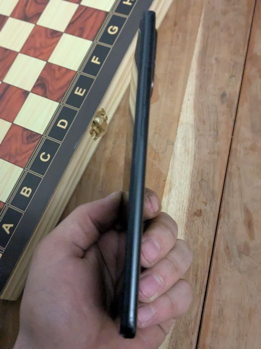 Продам телефон xiaomi redmi 10c