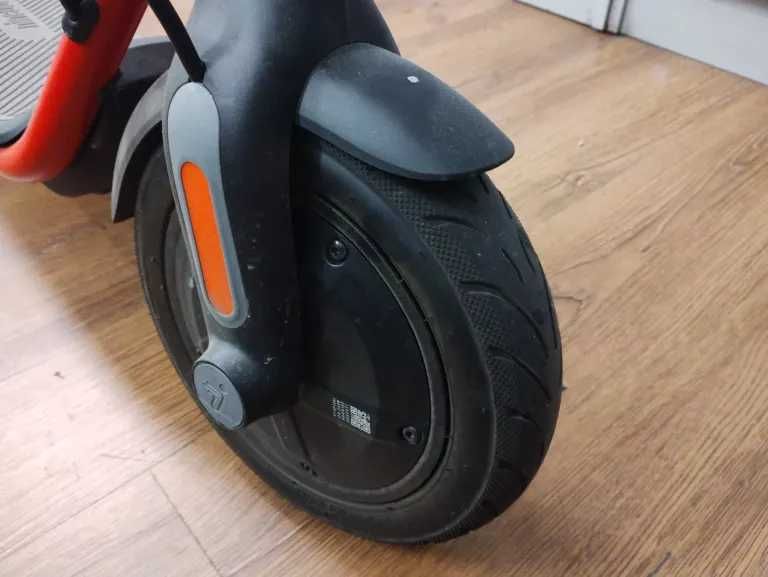 hulajnoga elektryczna NINEBOT D38E