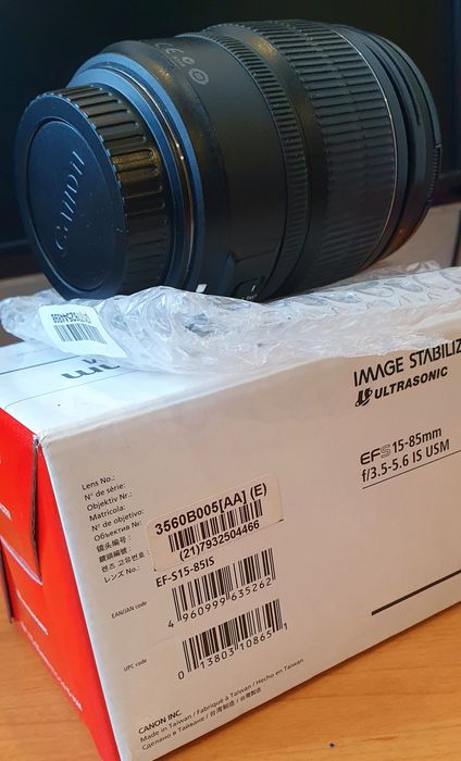 Canon ef-s 15-85mm f/3.5-5.6 is usm