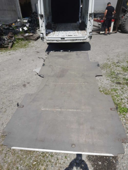 Podłoga Ford Transit Mk8 2021r. L4