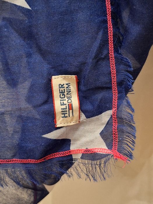 Tommy Hilfiger duża chusta