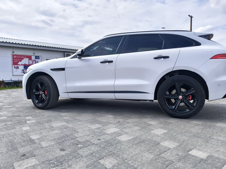 Jaguar F-PACE S 3.0 Supercharged AWD 380 к.с. | Максимальна комплектація | 2020