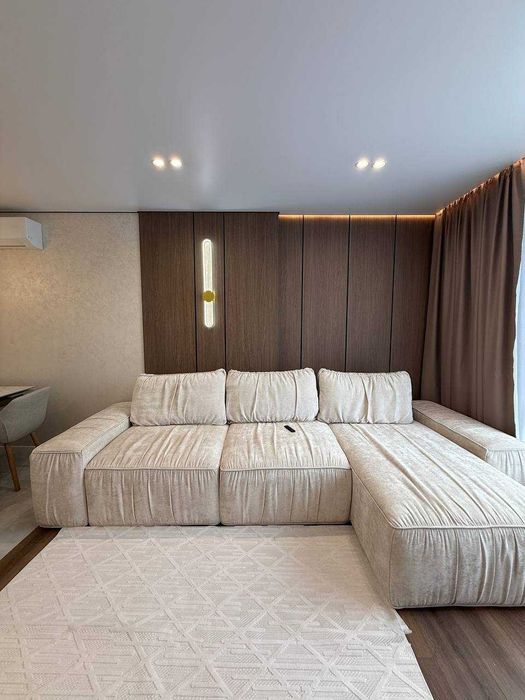 Продаж 2кім+кухня студія В ЖК: Manhattan 75м2