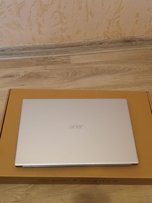 Ноутбук Acer Swift 1