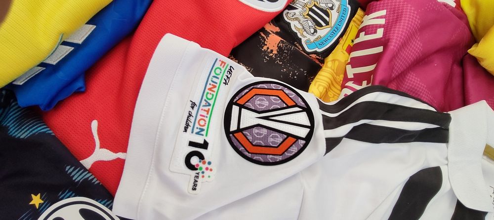 varios clubes e seleçoes