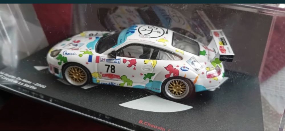 Carros escala 1/43 novos