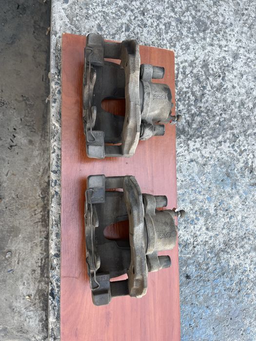 Суппорт Ford Focus mk3