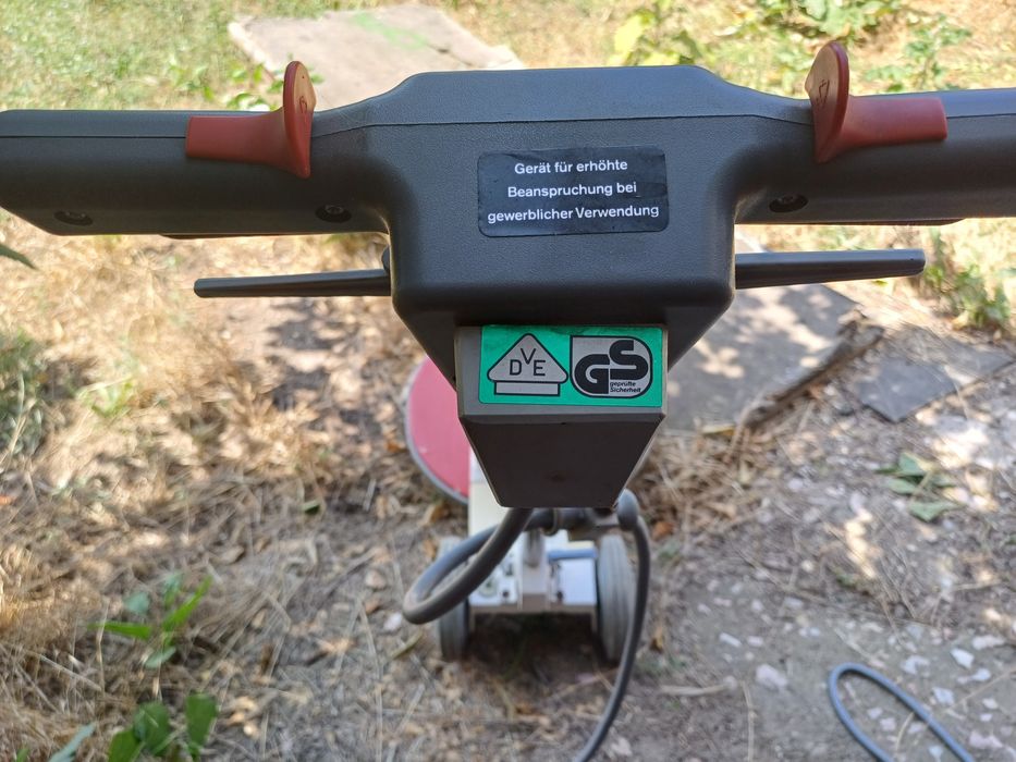 Плосколіфувальна машина паркетошлифовальна машинка циклевочна