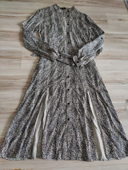 Szmizjerka, sukienka na guziki, wiązana w pasie Echo 38/M