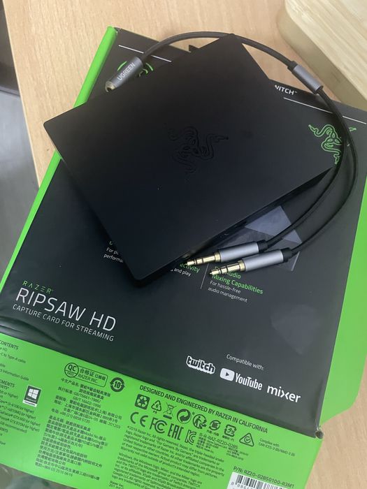Placa de Captura de Vídeo Razer Ripsaw HD