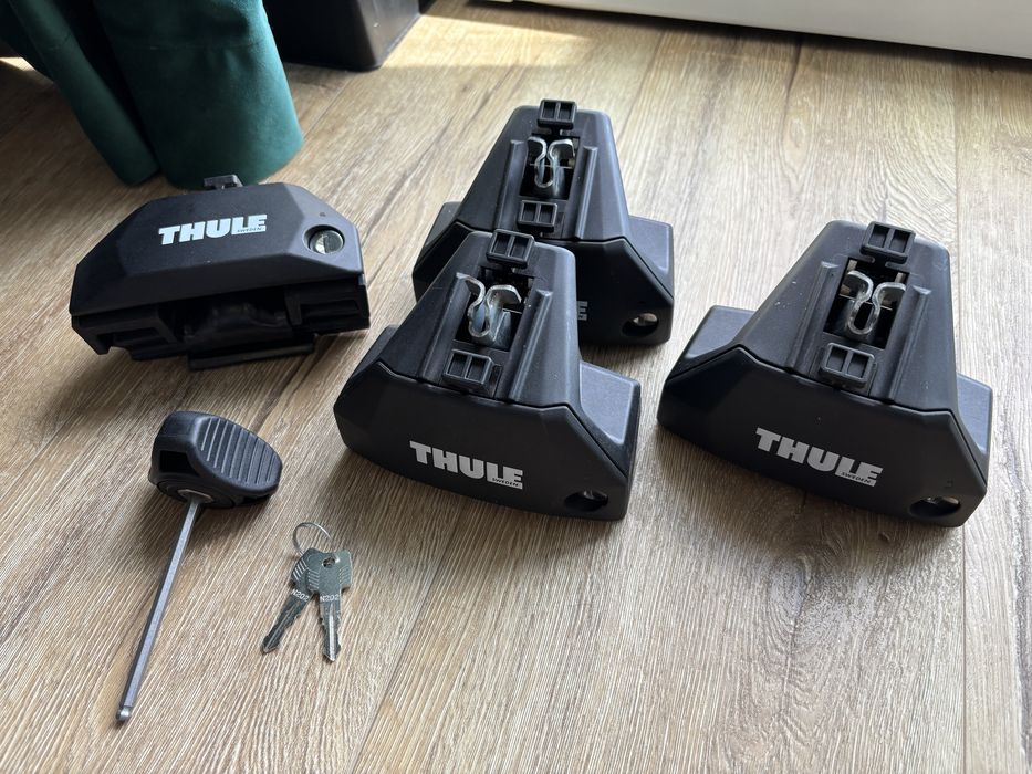 Stopy  Thule 7106 zestaw z kit 186091 (Flush Rail 6091)