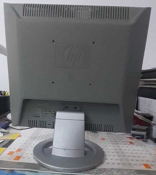 Monitor HP Multimédia de 19 Polegadas