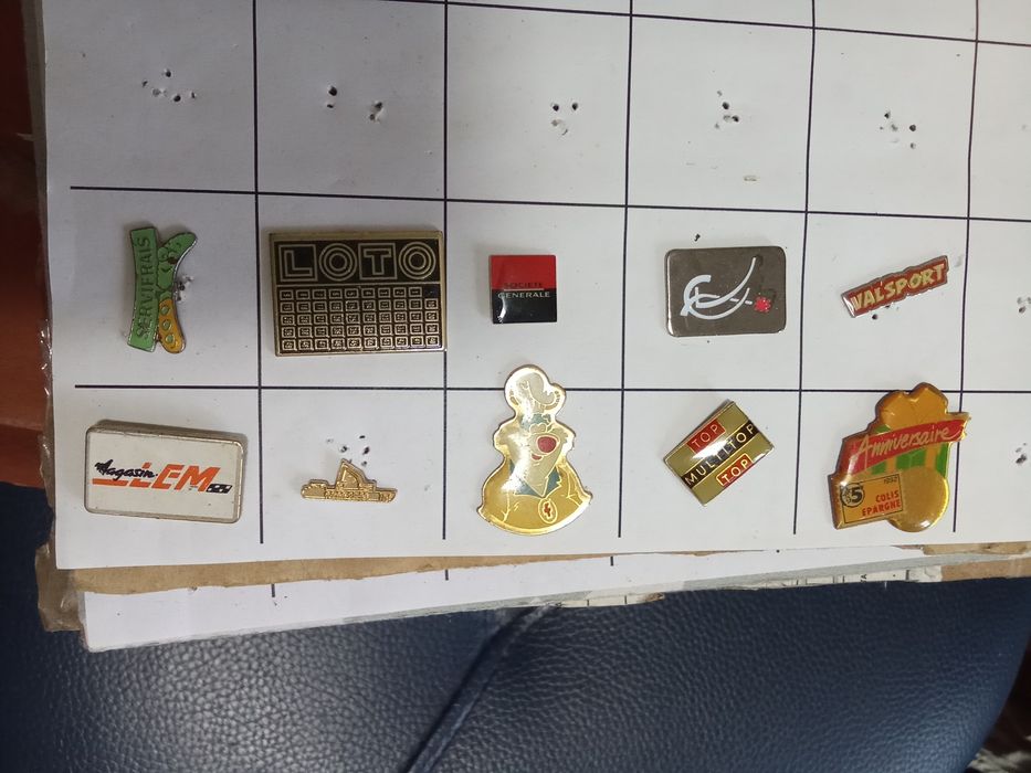 Pins a 0.10€ cada