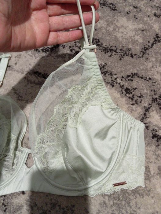 Бюстгальтер бренду Modern rarity 70E