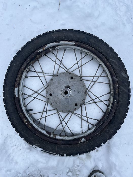 Колесо минск в гарному стані