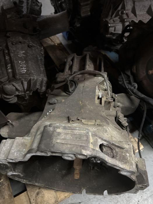 Caixa de Velocidades Audi A4 1.6 Gasolina ADR