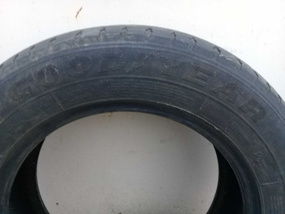Шини резина Goodyear Cargo 205/65 R16C 2шт.