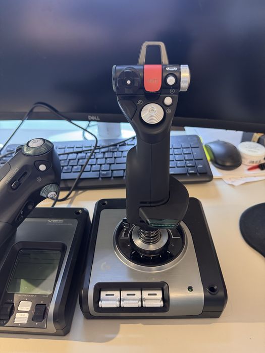 Logitech x52 PRO