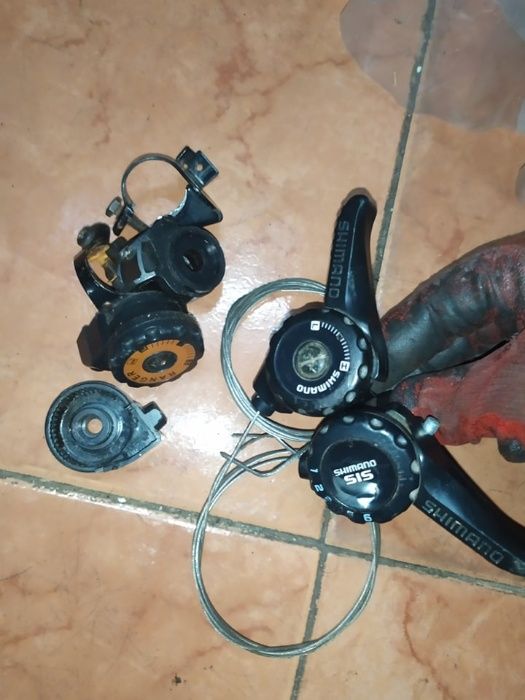 Peças Bicicletas - carretos, manetes, e outros