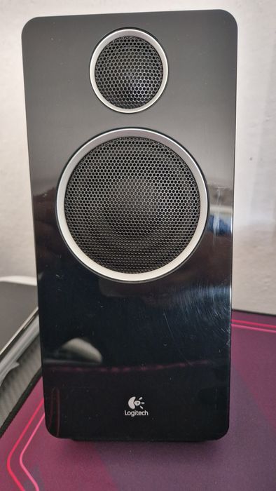 Głośniki Logitech Z-10 30w RMS AUX Panel dotykowy