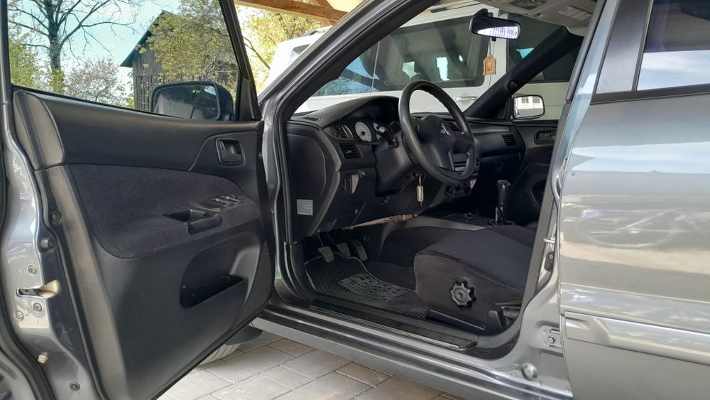 Продам Mitsubishi Lancer 9