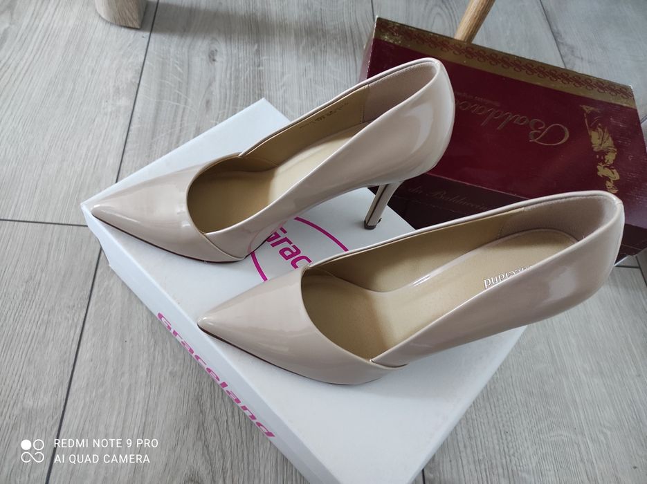 Szpilki nude beż graceland 39 Nowe