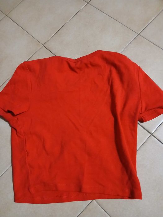 T shirt vermelha curta, da Zara
