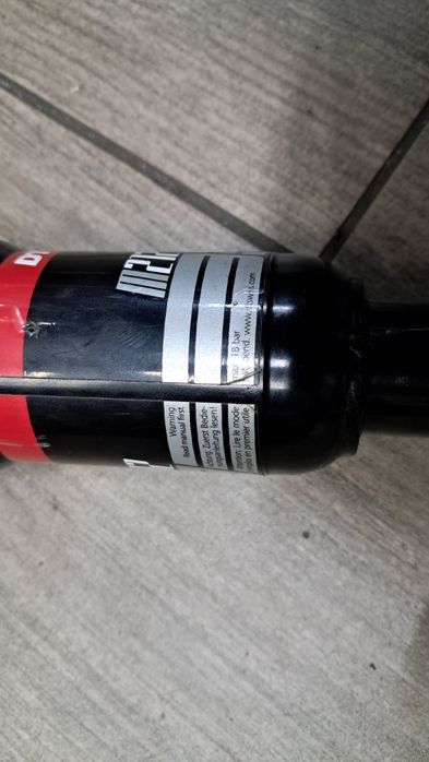 Задний амортизатор DT SWISS 190 мм воздушный