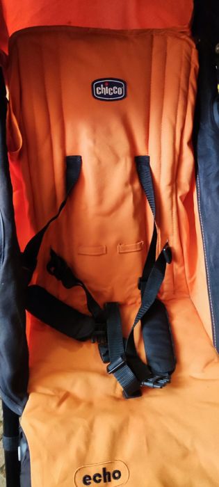 Продам недорого коляску б у