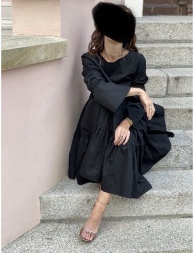 Sukienka Cara Black czarna jesienna romiar S