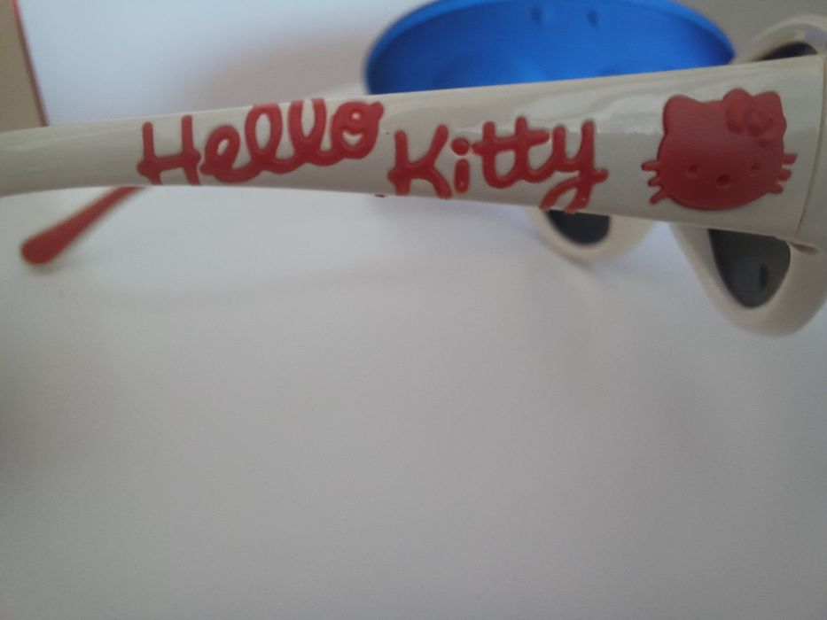 Óculos de sol Hello Kitty infantis