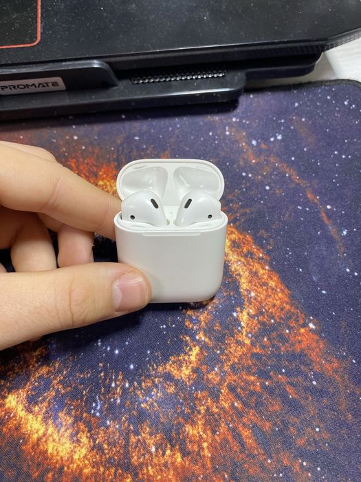 Наушники Apple AirPods 2