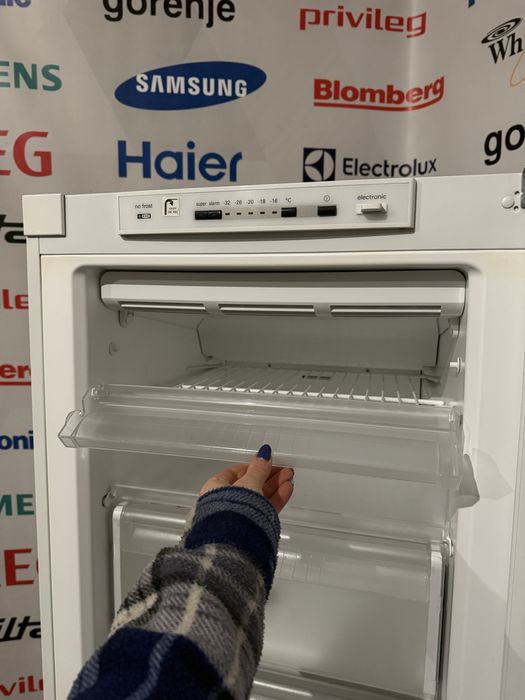 Морозильна камера/ морозилка NoFrost Siemens GS28NV00 170см бу техніка