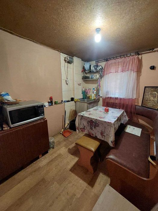 Продам будинок м. Зміїв