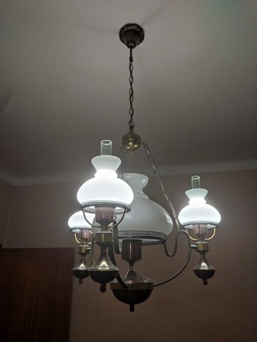 Candeeiro de teto antigo - Bom Estado