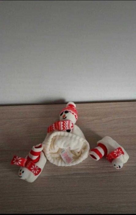 Czapka  i buciki  Bałwanek