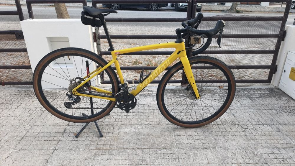 Specialized Diverge Carbono