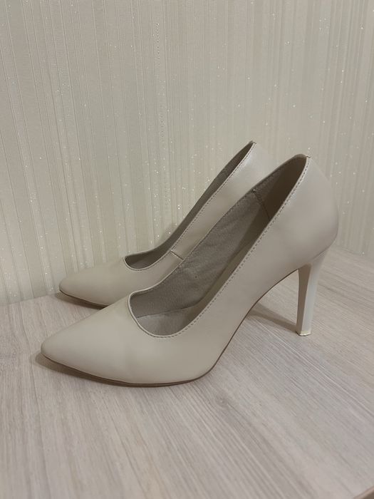 Весільні шкіряні туфлі