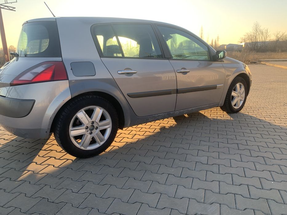 Меган 2 2003 1,5розмитнена