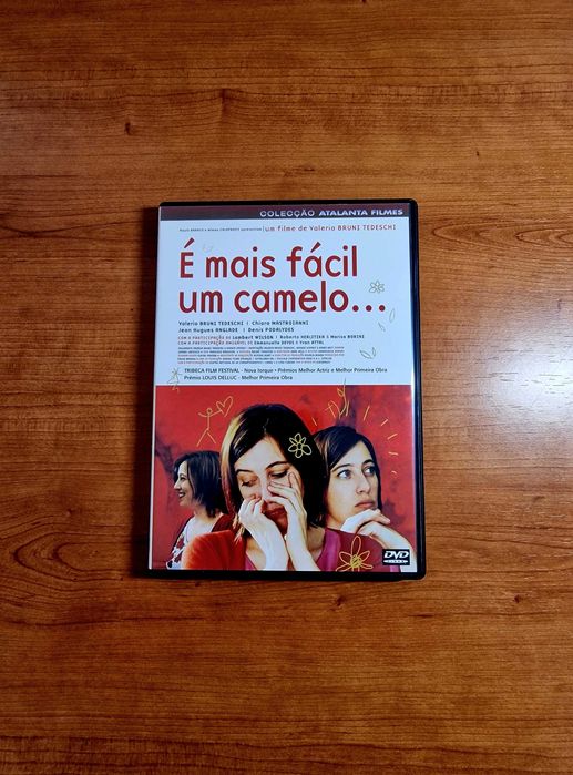 É MAIS FÁCIL UM CAMELO... (Valeria Bruni Tedeschi/Chiara Mastroianni)