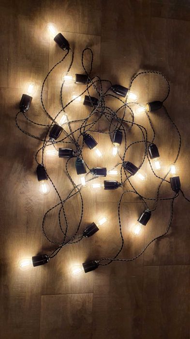 Якісна гірлянда (не Китай), 21 лампа Е27,мідний провід,захист від води