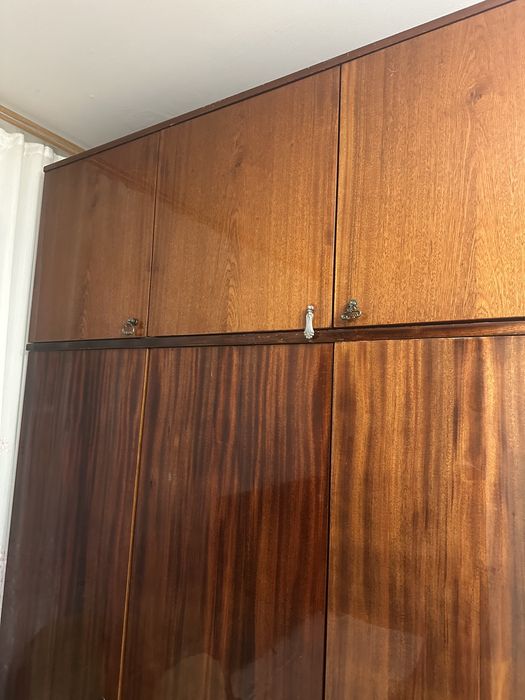 Шафа,шкаф з антресолею з натурального дерева лакована